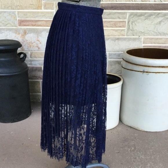 Blue lace sheer midi skirt - Picture 7 of 7